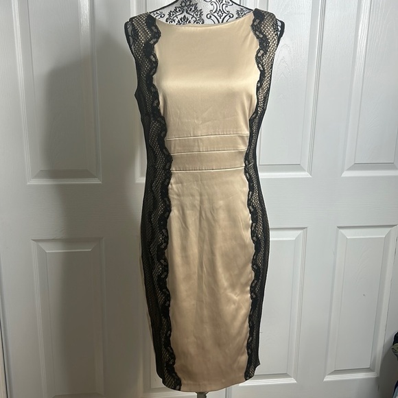 Melrose Gold Black Body Con Fitted Lace Dress 8 Read - Picture 1 of 9